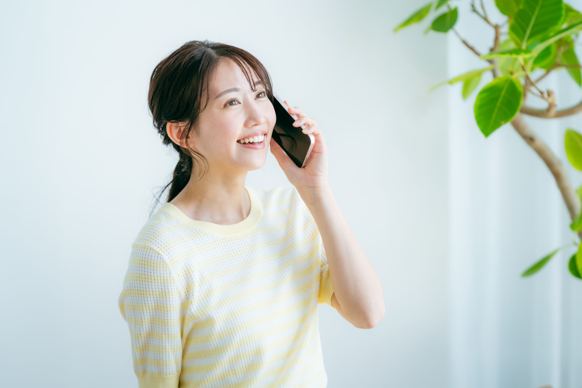 スマホ女性